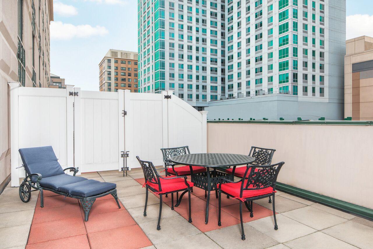 Hotel Courtyard By Marriott Stamford Downtown Exterior foto